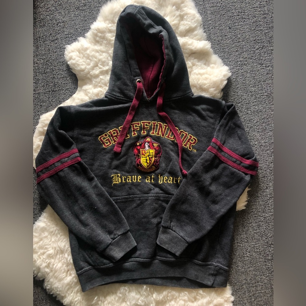 Harry Potter Gryffindor sweatshirt